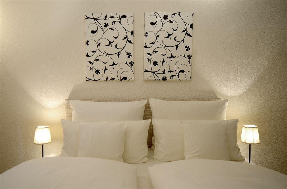 My Place Hotel Hamburg Bagian luar foto