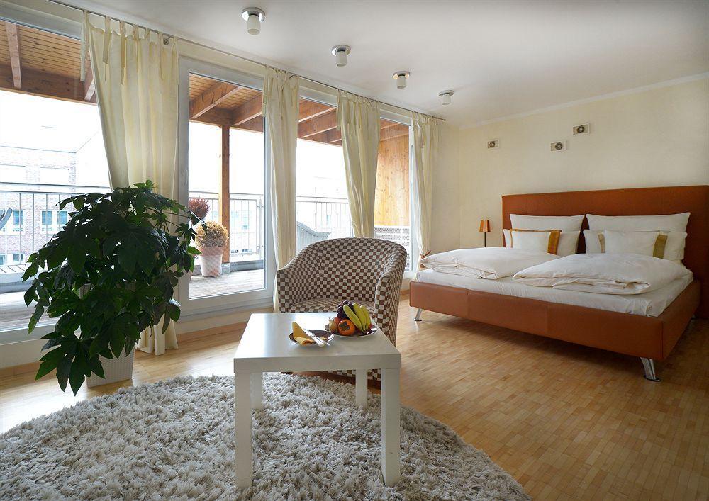 My Place Hotel Hamburg Bagian luar foto