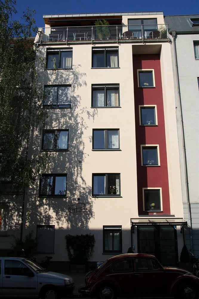 My Place Hotel Hamburg Bagian luar foto