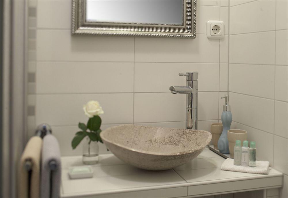 My Place Hotel Hamburg Bagian luar foto