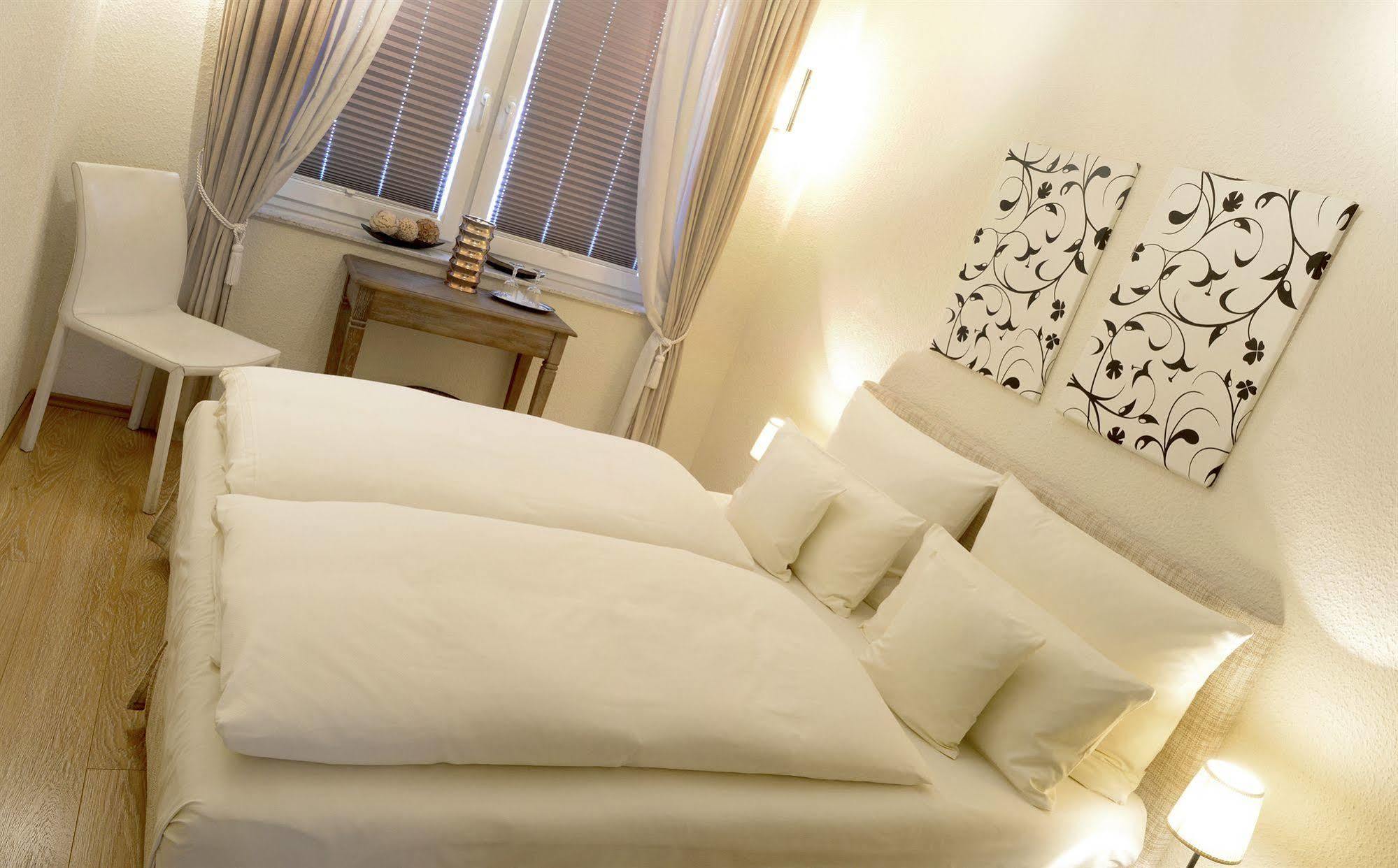 My Place Hotel Hamburg Bagian luar foto